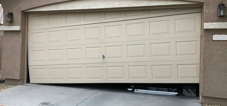 garage-door-bent-off-track-repair in Wilcox Lake